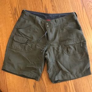 The North Face shorts 10 Long women’s